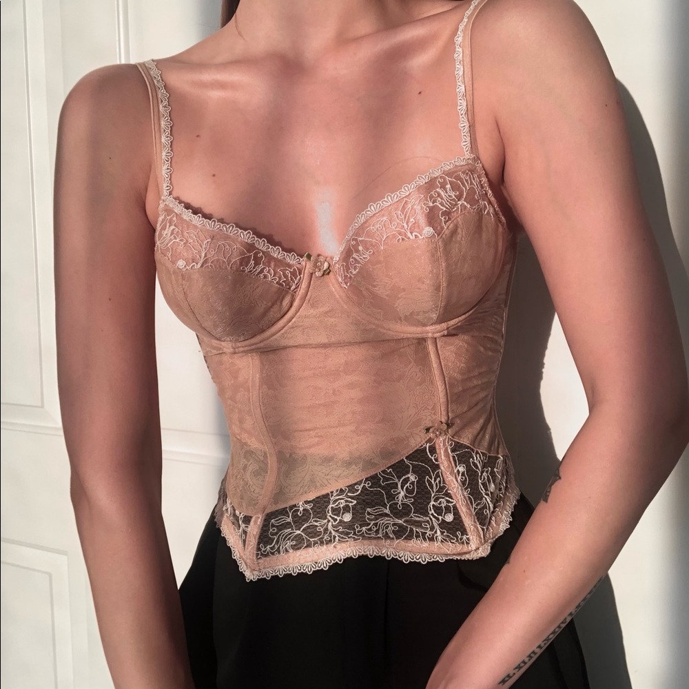 Vintage Floral Lace Bustier